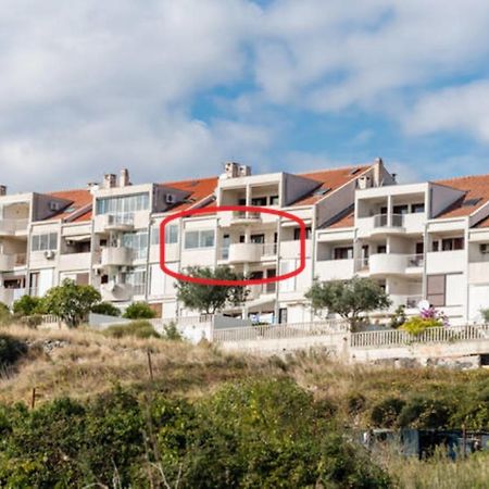 Sea View Apartment Reno W/Garage Split Luaran gambar
