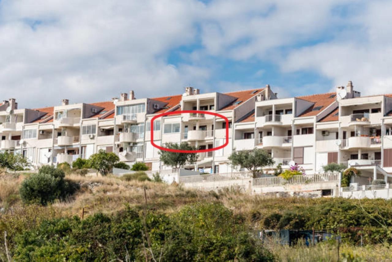 Sea View Apartment Reno W/Garage Split Luaran gambar
