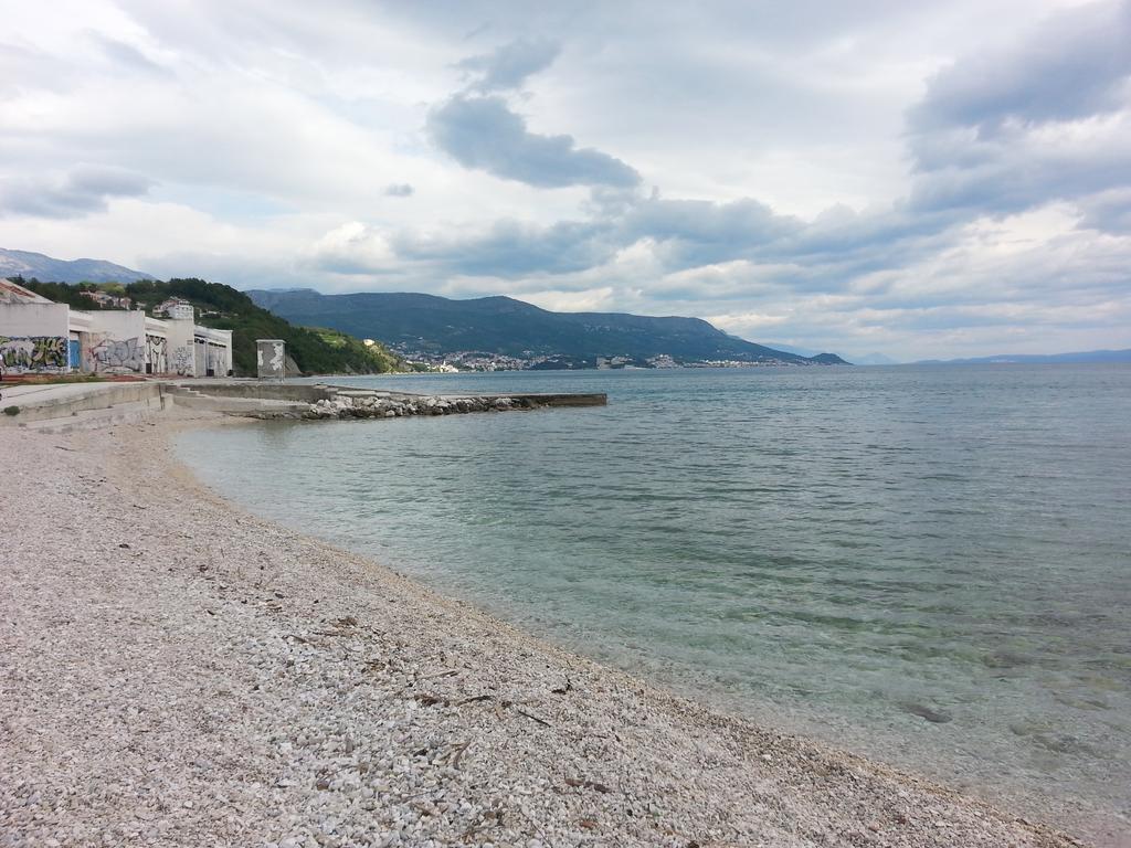Sea View Apartment Reno W/Garage Split Luaran gambar