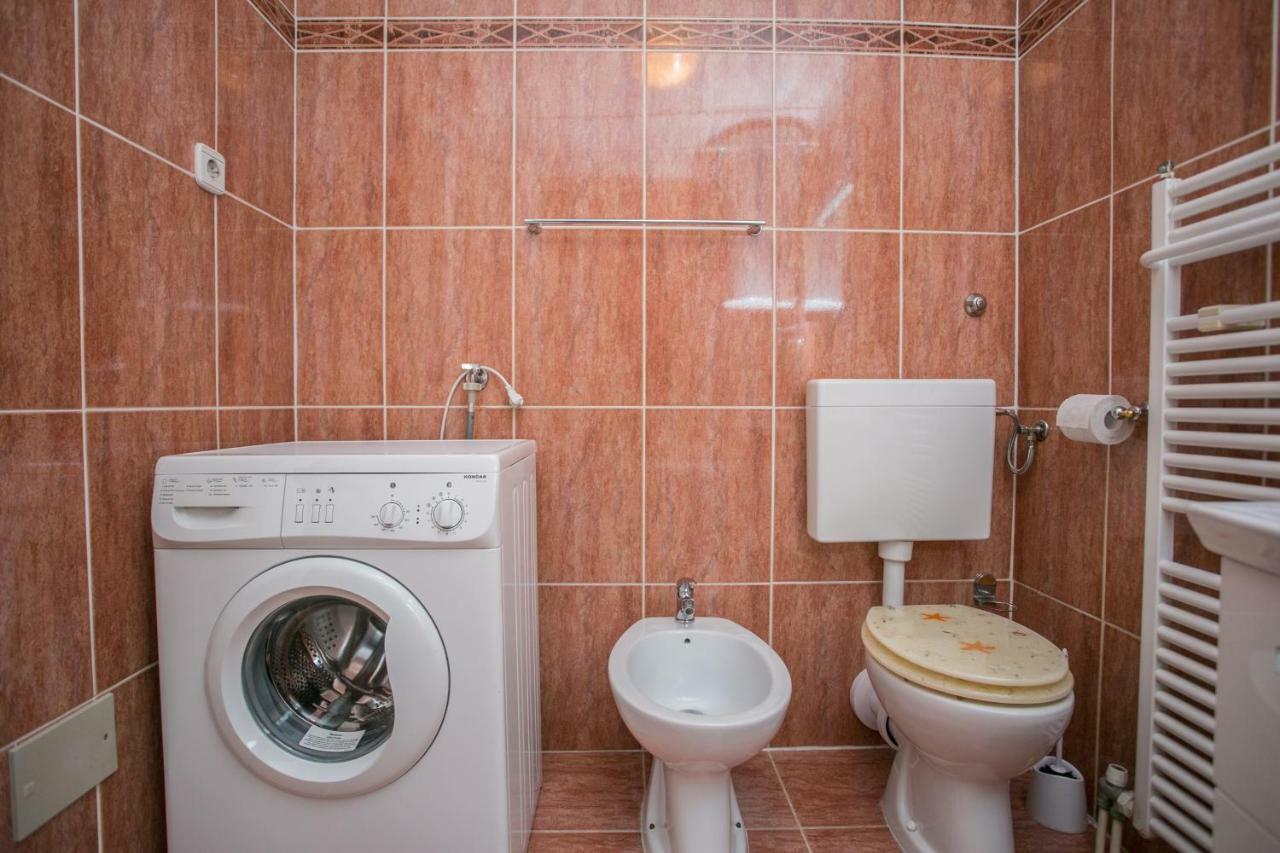 Sea View Apartment Reno W/Garage Split Luaran gambar