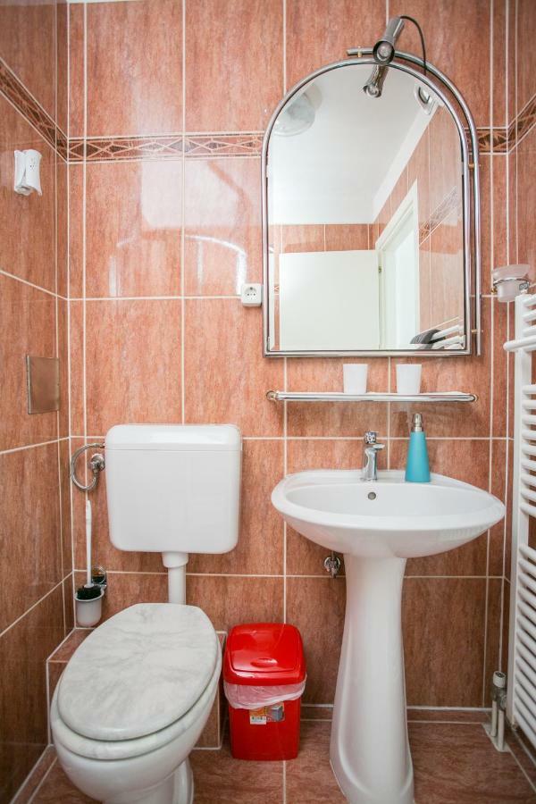 Sea View Apartment Reno W/Garage Split Luaran gambar